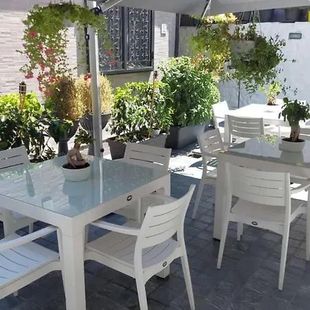 Apartment Il Borghetto House Brown *