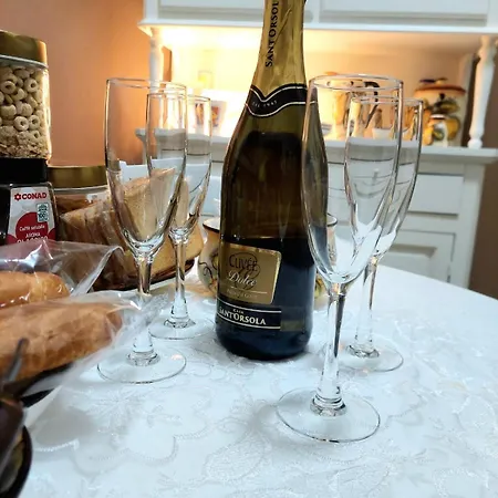 Apartment Il Borghetto House Brown *