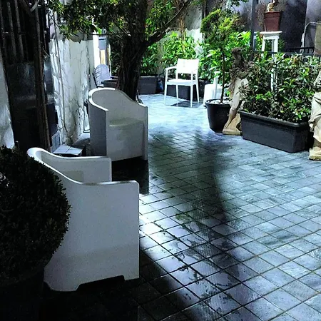 Il Borghetto House Brown